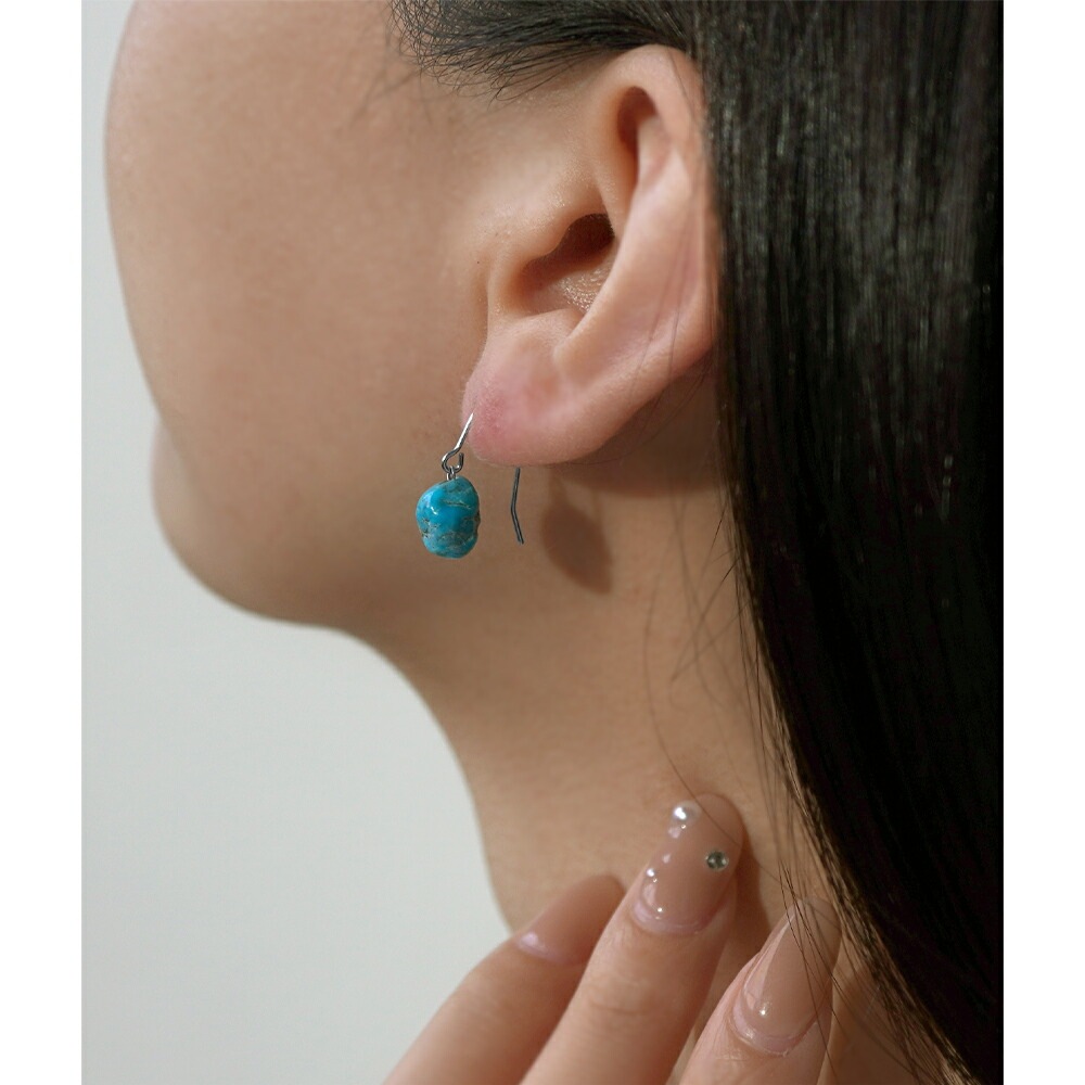 ピアス   WRフック(小) 7*10MM ターコイズ ナゲットC