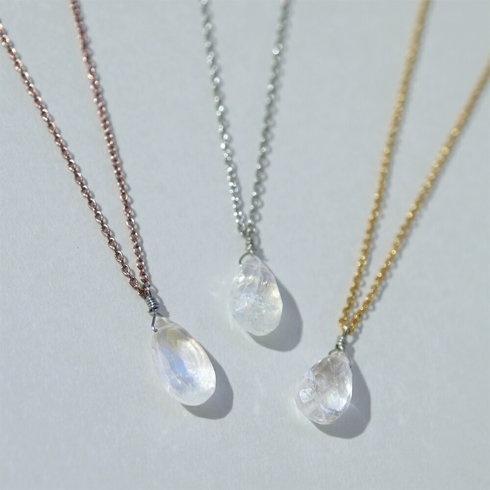 ペンダントトップ 6X10MM P/S ブリオ Bムーン