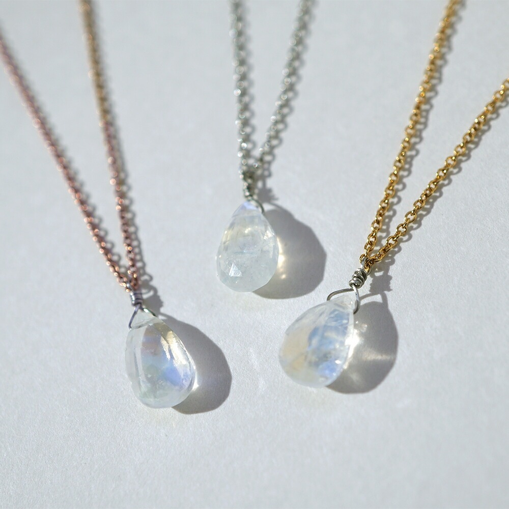 ペンダントトップ 6X10MM P/S ブリオ Bムーン
