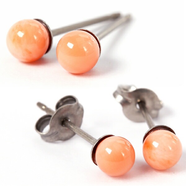 ピアス チタン 4MM 深海サンゴ