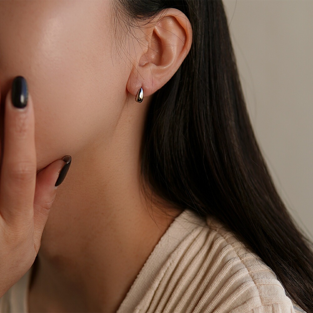 【片耳販売】《Small》ドロップ スタッドピアス
