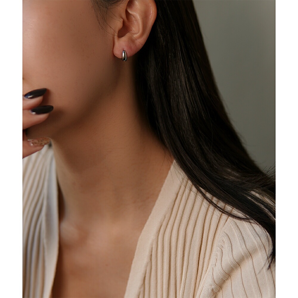 【片耳販売】《Small》ドロップ スタッドピアス