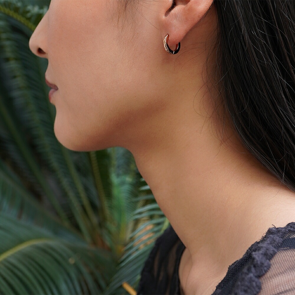 《TypeD》ダイヤモンドカット フープ 中折れ式ピアス 2mm×13mm