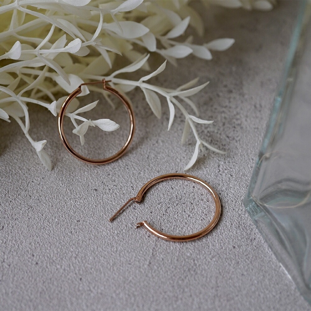 【片耳販売】パイプクロッシングフープピアス 2mm×30mm