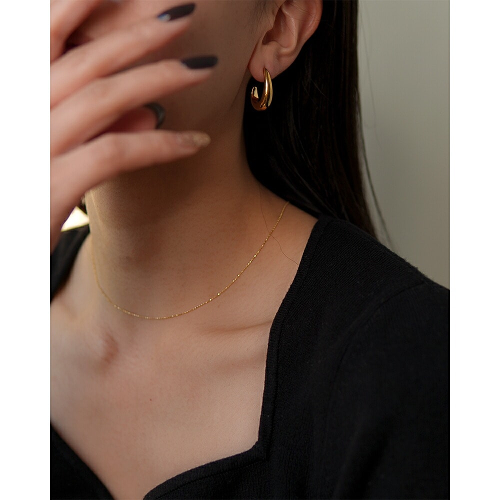 【片耳販売】ティアドロップ スタッドピアス