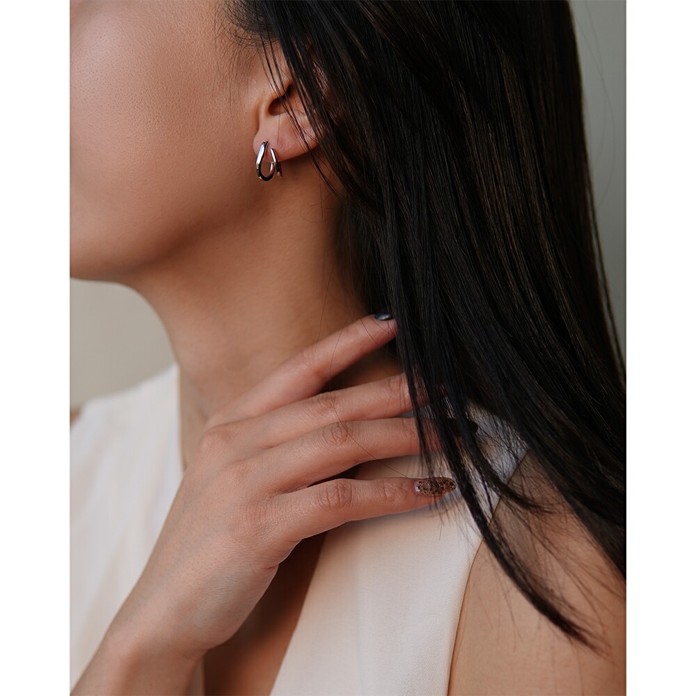 ツイン フープクロッシングピアス