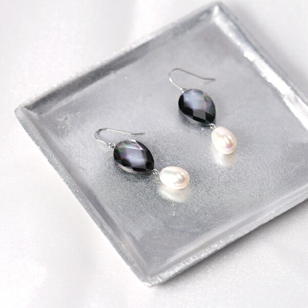ピアス WRフック(小) 12X16MM 黒蝶貝/淡水P