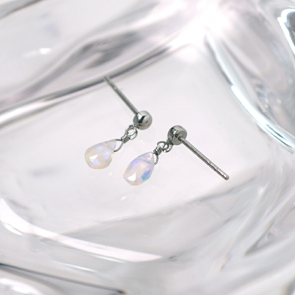 ピアス 3MM半丸 4X6MM P/S ブリオ オパール