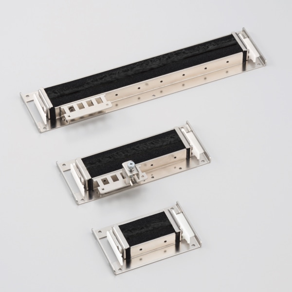 配線孔ケーブルクランプ WSD型 防塵仕様 スガツネ工業 | スガツネ工業