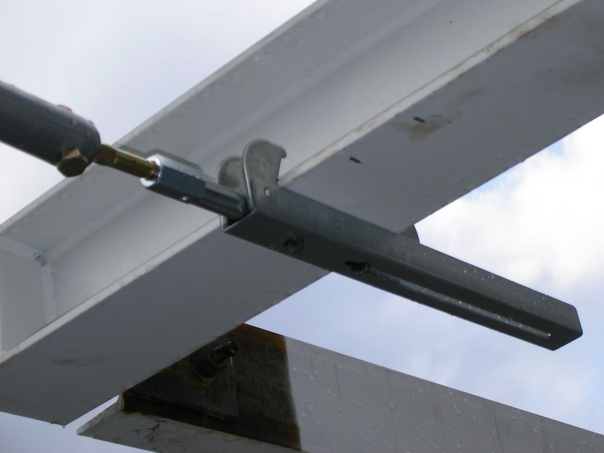 KS壁つなぎ控え H形鋼用 10本入り 1064100 国元商会 | | 金物