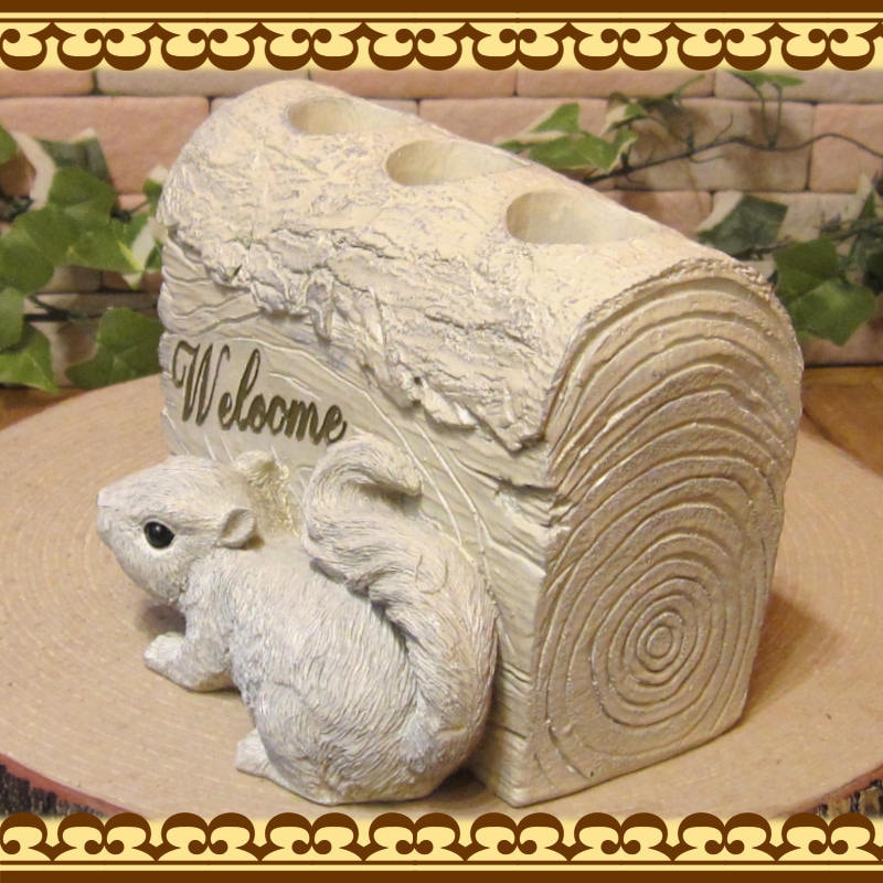 リスの置物 ナチュラルテイストな傘立て どんぐりとリス ウエルカム