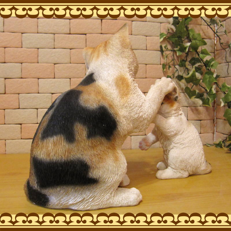 リアルなネコの親子の置物 アフェクシオン・キャット ミケ ねこの