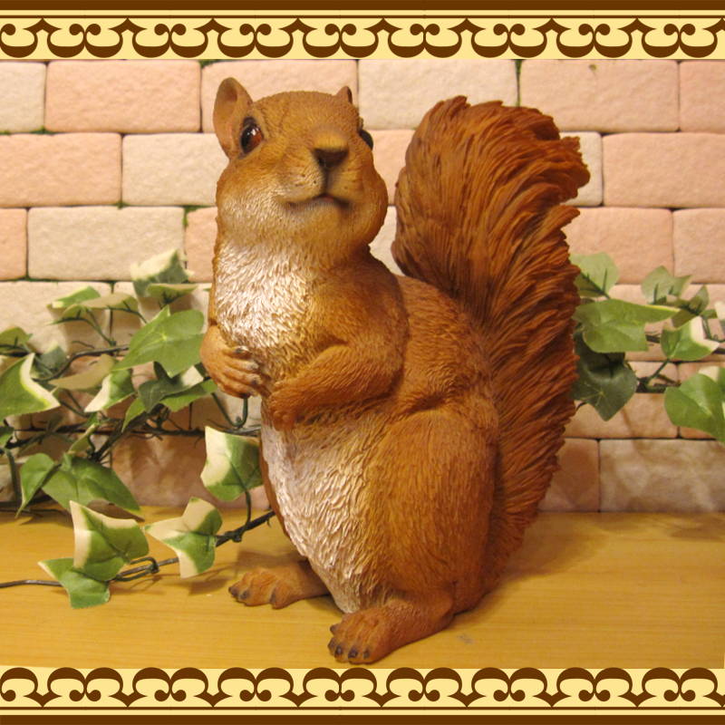 りす 置物 Bタイプ リアルな動物のオブジェ スタンド リスの