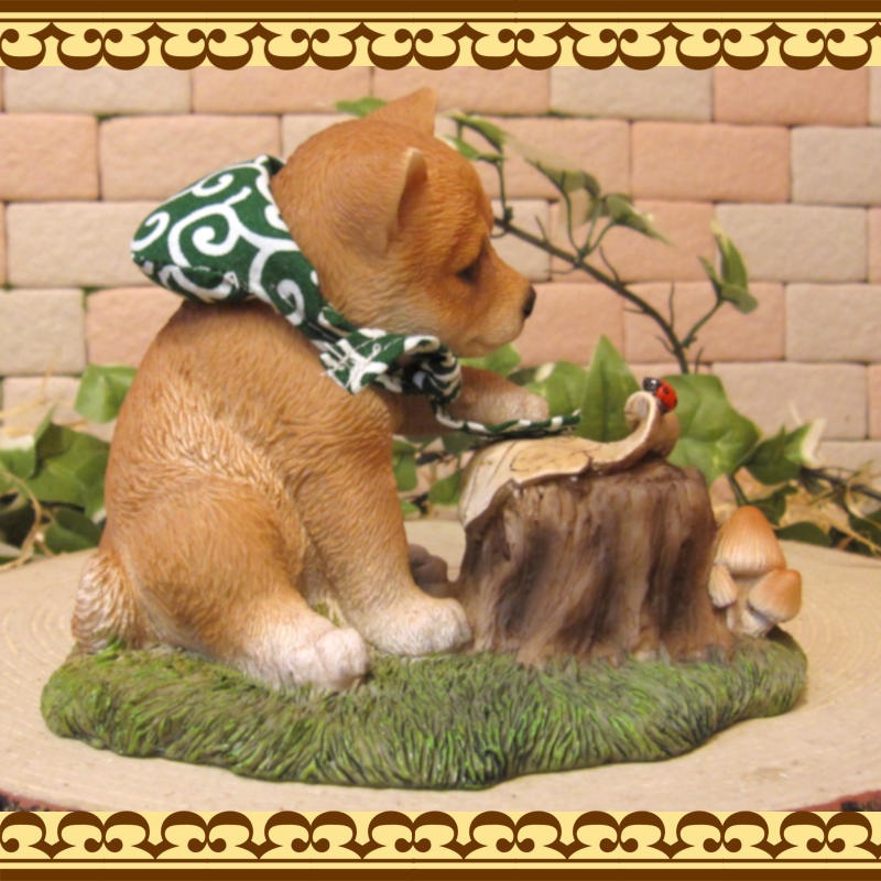 柴犬の置物 子いぬ 柴助 勉強中！ イヌオブジェ フィギュア