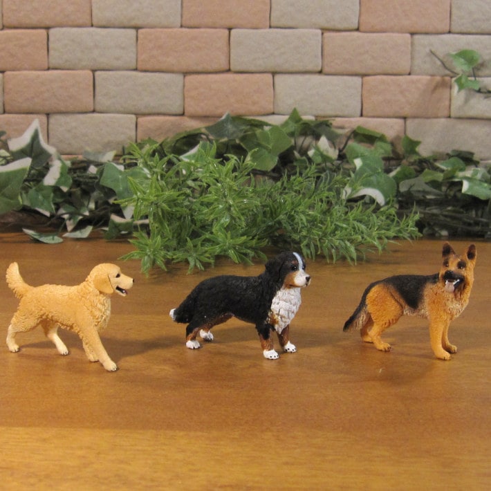 リアルな 犬の置物 ドッグ 3点セット A ゴールデンレトリバー