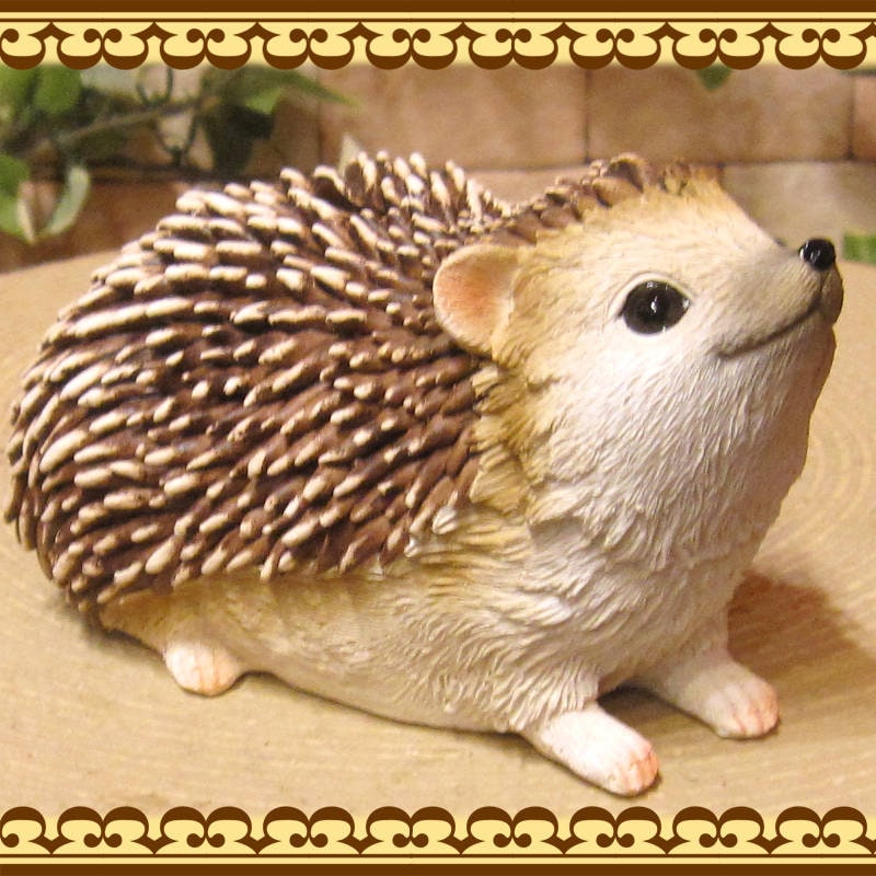 ハリネズミの置物 可愛い アニマル貯金箱 ヘッジホッグ バンク はり