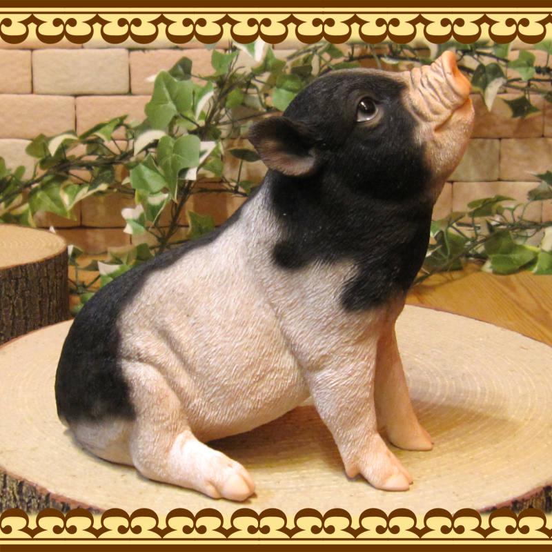 リアルな豚の置物 おすまし ブー ブラックホワイト ぶたのフィギア