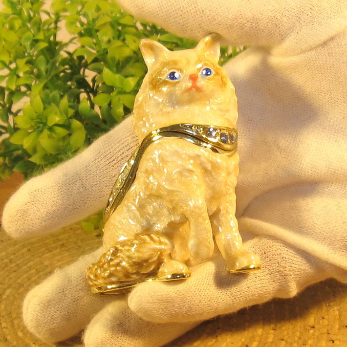 茶猫レジンブローチ