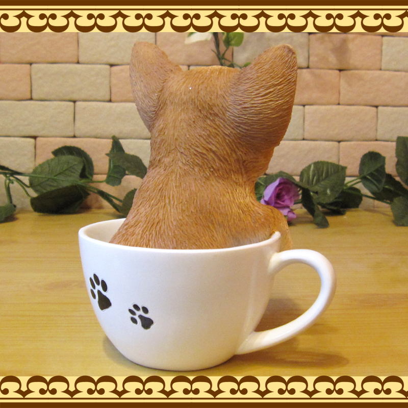 ꥢʸʪƥåץɥåסΥƥꥢˤΥʥȤȤƤҤ̤Υեǥ˥󥰡֥