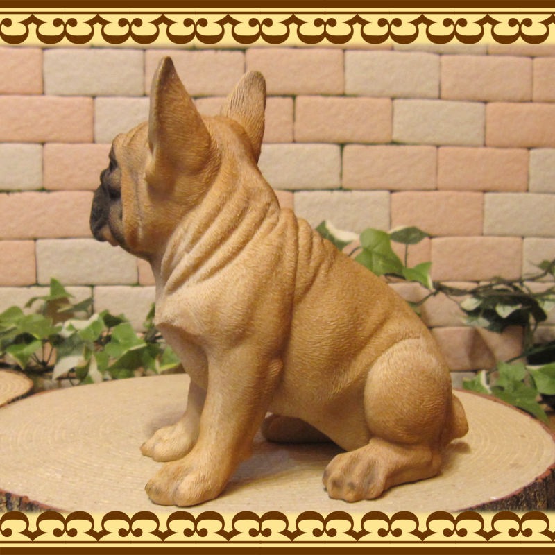 �ꥢ��ʸ�����ʪ  �ե����֥�ɥå����������Υ���ƥꥢ�ˤ����Υ����ʥ��ȤȤ��Ƥ�����ꥢ��ʸ�����ʪ���ե����֥�ɥå�������  ���¤� ���̤Υե�����