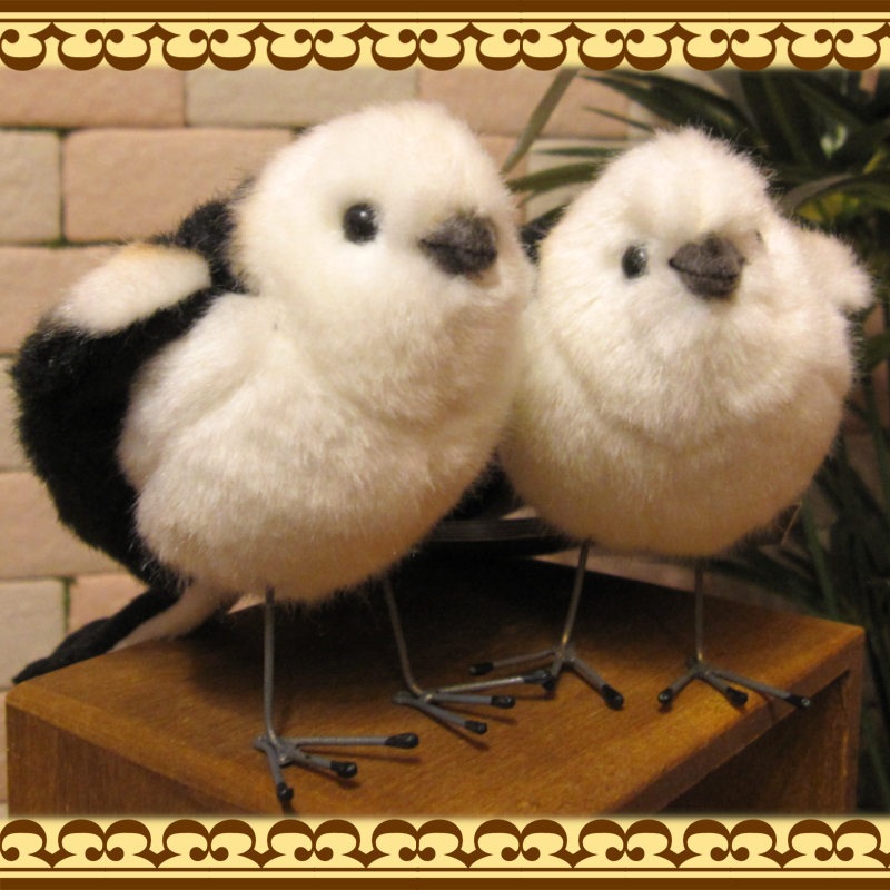 リアルな鳥のぬいぐるみ シマエナガ 2羽セット トリの置物 すずめ オブジェ インテリア フィギュア かわいい動物グッズの通販なら 雑貨の森 Ki Ra Ra リアルな鳥のぬいぐるみ シマエナガ 2羽セット トリの置物 すずめ オブジェ インテリア フィギュア かわいい動物グッズの通販なら 雑貨の森 Ki Ra Ra