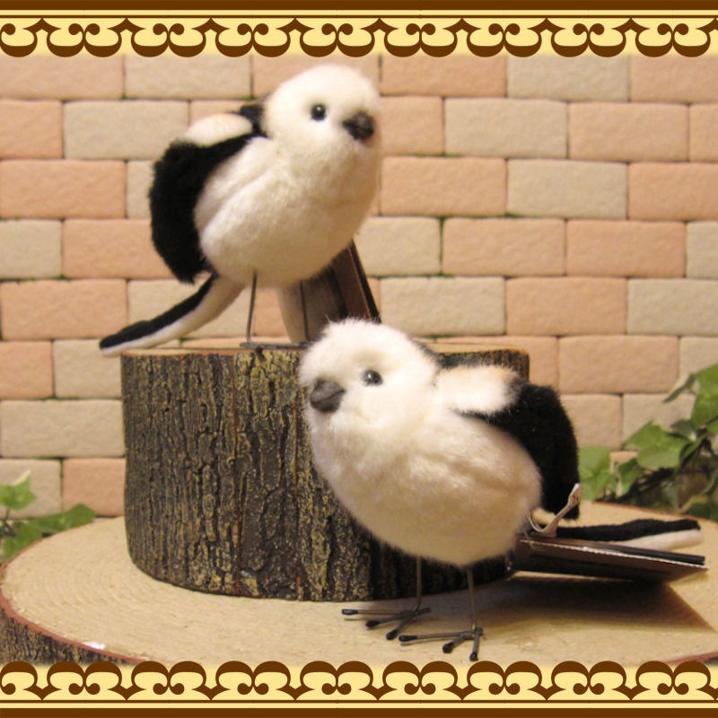 リアルな鳥のぬいぐるみ シマエナガ 2羽セット トリの置物 すずめ オブジェ インテリア フィギュア かわいい動物グッズの通販なら 雑貨の森 Ki Ra Ra リアルな鳥のぬいぐるみ シマエナガ 2羽セット トリの置物 すずめ オブジェ インテリア フィギュア かわいい動物グッズの通販なら 雑貨の森 Ki Ra Ra
