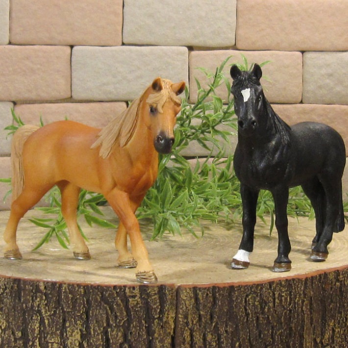 リアルな 馬の置物 ウマ Bタイプ 2点セット ドール フィギュア