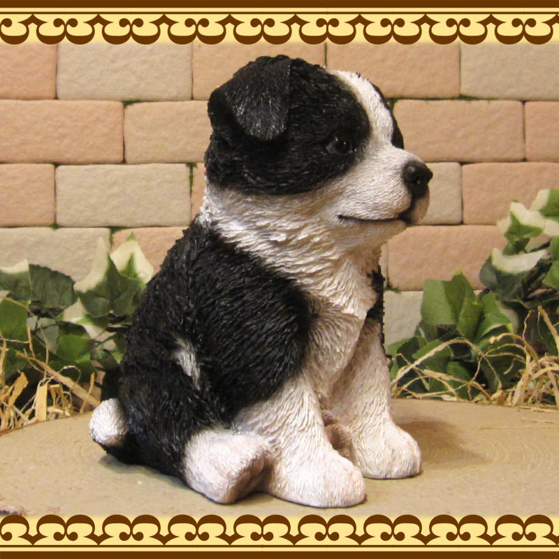 �ꥢ��ʸ�����ʪ���ܡ��������꡼���Ҹ������¤���������Υ���ƥꥢ�ˤ����Υ����ʥ��ȤȤ��Ƥ����