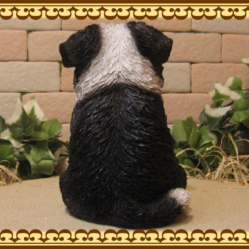 �ꥢ��ʸ�����ʪ���ܡ��������꡼���Ҹ������¤���������Υ���ƥꥢ�ˤ����Υ����ʥ��ȤȤ��Ƥ����