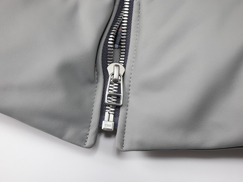 �ڼ�������������ë�١��� �����꡼���쥶�� V�ͥå��٥���