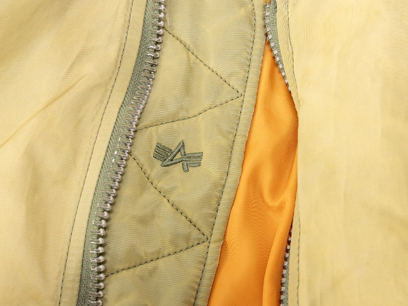 �����������ALPHA INDUSTRIES �� SETAGAYA BASE ŷ�������᤮���ù� �������� MA-1
