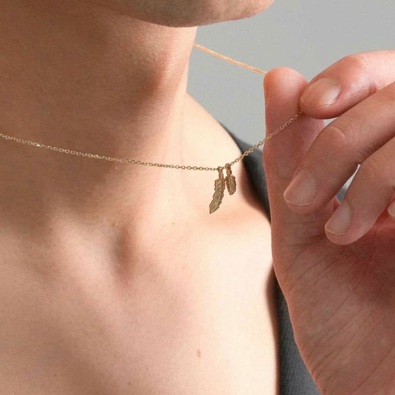 【即発】LIONHEART ネックレス メンズ ツインフェザー K10 プチ ツインフェザープチネックレス/K10ゴールド｜ネクレメ(Nekulame)