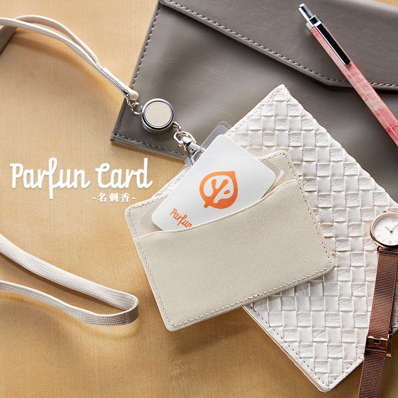 �� ̾�� ������ Parfun Card �� �ѥ�ե��󥫡��� ��<BR>�� HOLY WOODS �͡�̾�ɹᣵ��ܥ����ɥ��������������