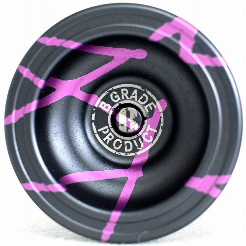 【品番104】トゥーホット(ブラック×ピンクスプラッシュ)【Bグレード品】