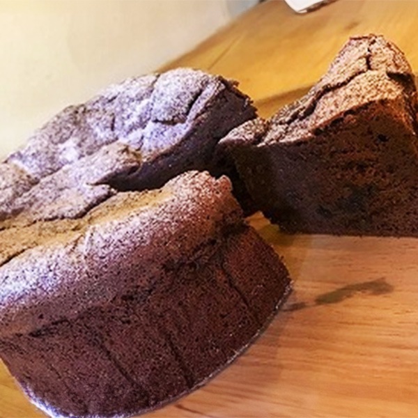 【ブルーベリーのこみち】ブルーベリージャム入り ガトーショコラ