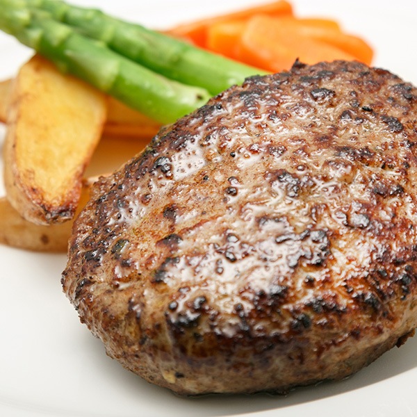 【ラ・ベットラ・ダ・オチアイ】落合シェフ監修　2種のハンバーグ食べ比べセット