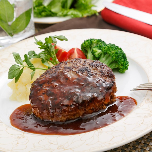 【ラ・ベットラ・ダ・オチアイ】落合シェフ監修　2種のハンバーグ食べ比べセット