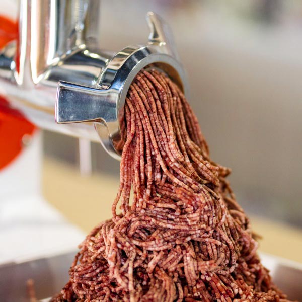 【鏡山牧場】八崎牛の熟成粗挽きミンチ約500g×2