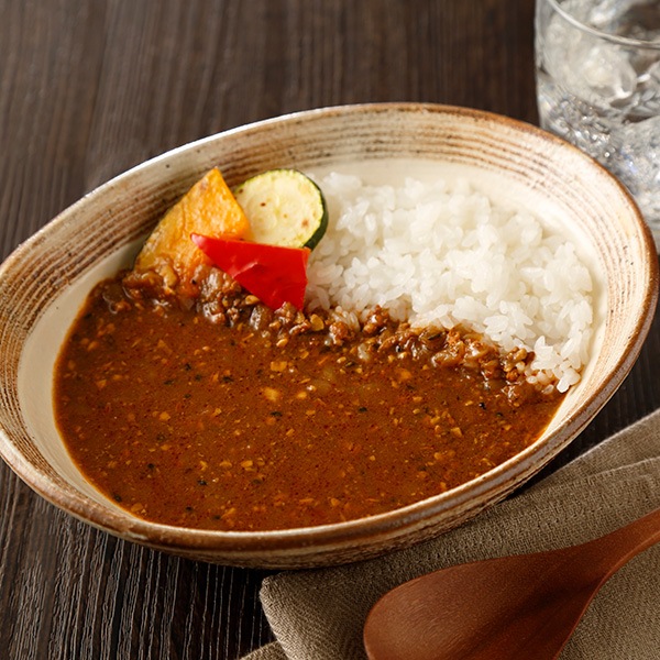 【炭火焼肉たむら】新感覚のスパイスカレー