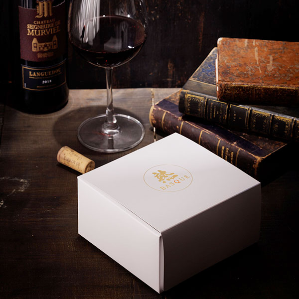 【ビースリー】熟成バスクチーズケーキ