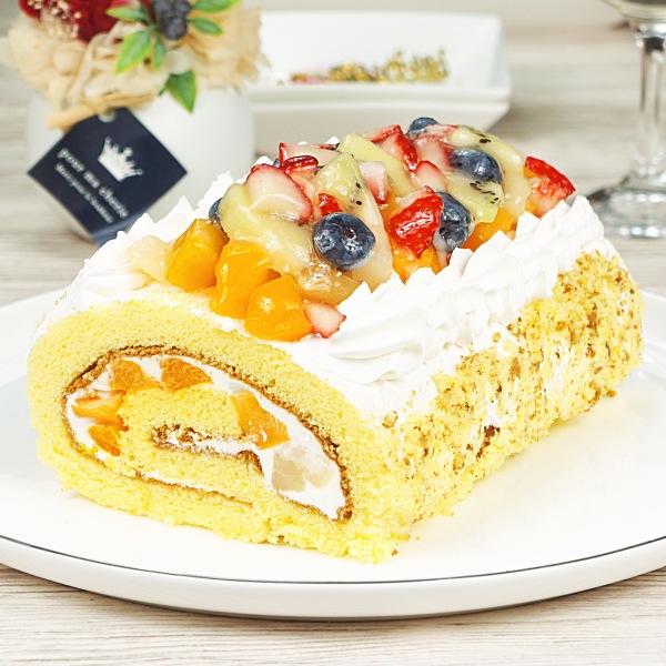 【たちかわ】7種のフルーツロールケーキ