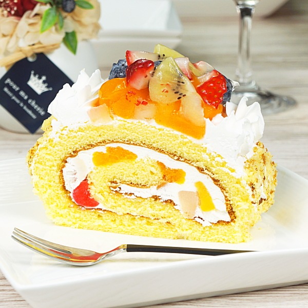 【たちかわ】7種のフルーツロールケーキ