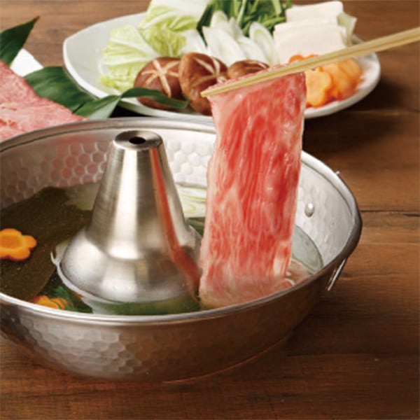 【あさくま冬ギフト2025-2026】黒毛和牛肩ロース（A4ランク）　鹿児島黒牛しゃぶしゃぶ・すき焼き用　500ｇ