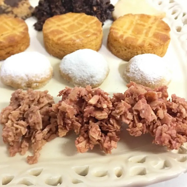 【Mon Chocolatly】【送料無料】高級ショコラサブレ詰め合わせ　3段ギフトBOX