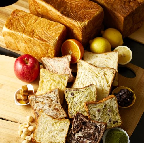 【KYOTO DANISH】人気の3種セット（1斤ショコラ・1斤メープル・1斤あまおう苺）