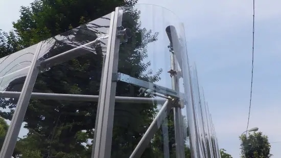 F型クリアフェンス 金具式自在コーナー