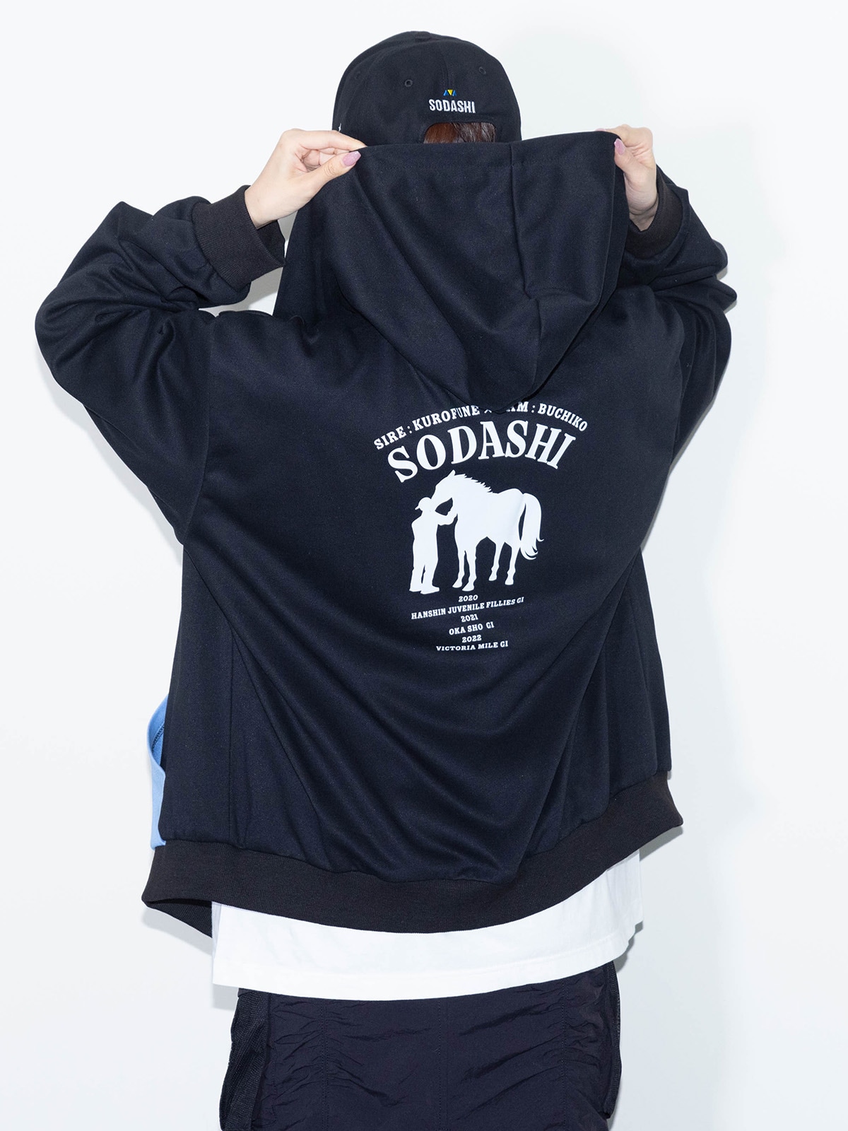 未開封新品 JRA SODASHI ソダシ ホワイト 白 パーカー Lサイズ ソダシ・ジップアップパーカー | netkeibaTOPおすすめ