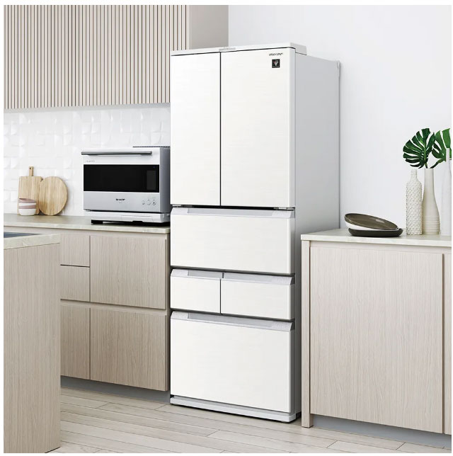 C6923★2022年製美品★シャープ冷蔵庫ホワイト　右、左開き　大型　洗濯機 C6923☆2022年製美品☆シャープ冷蔵庫ホワイト 右、左開き 大型 洗濯