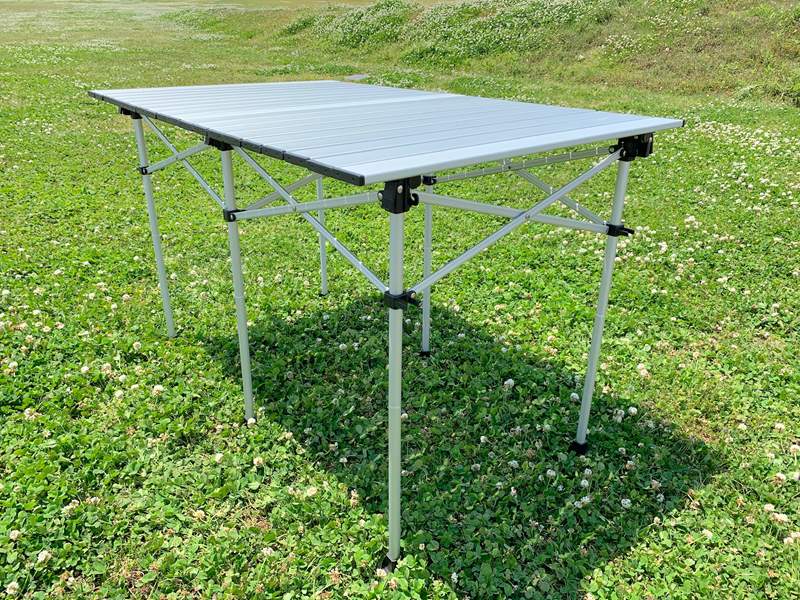 テーブルチェアセット＜4名様用＞