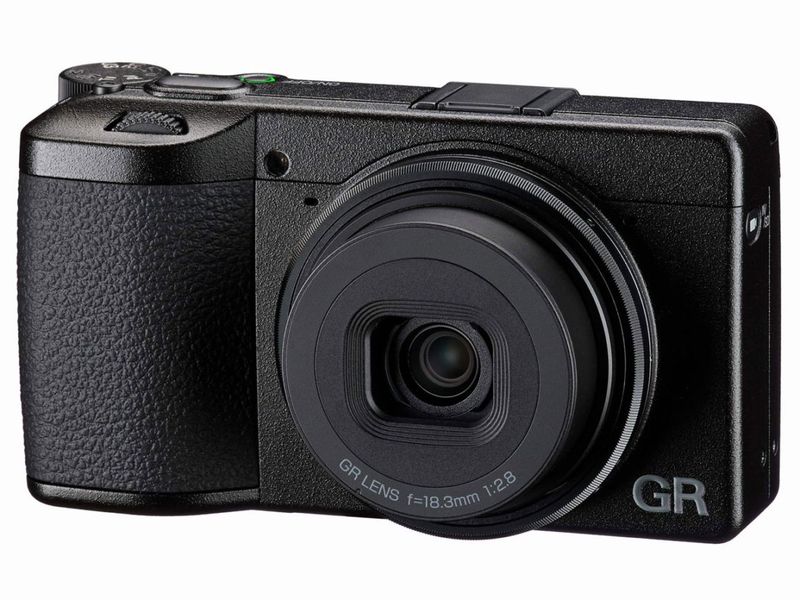 RICOH GR IV  